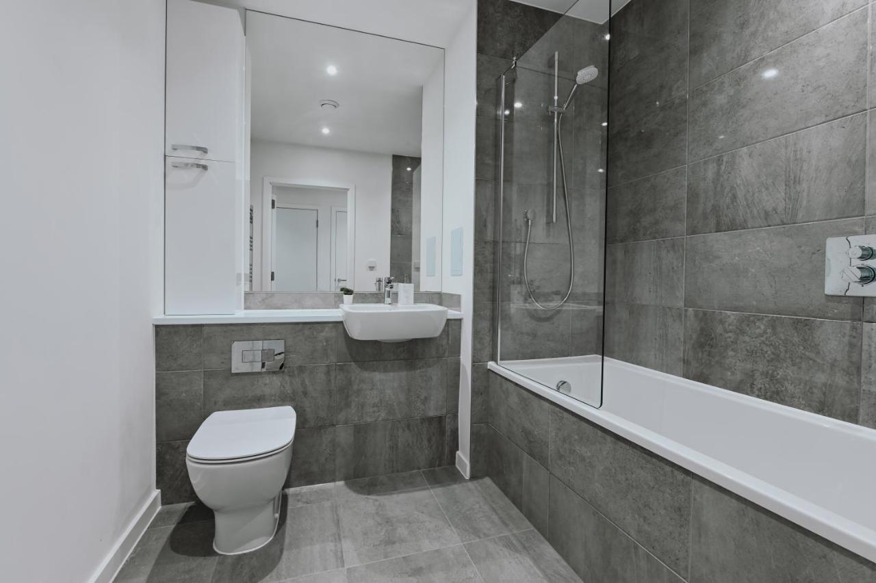Khayat Homes - The Curve - One Bed ロンドン エクステリア 写真