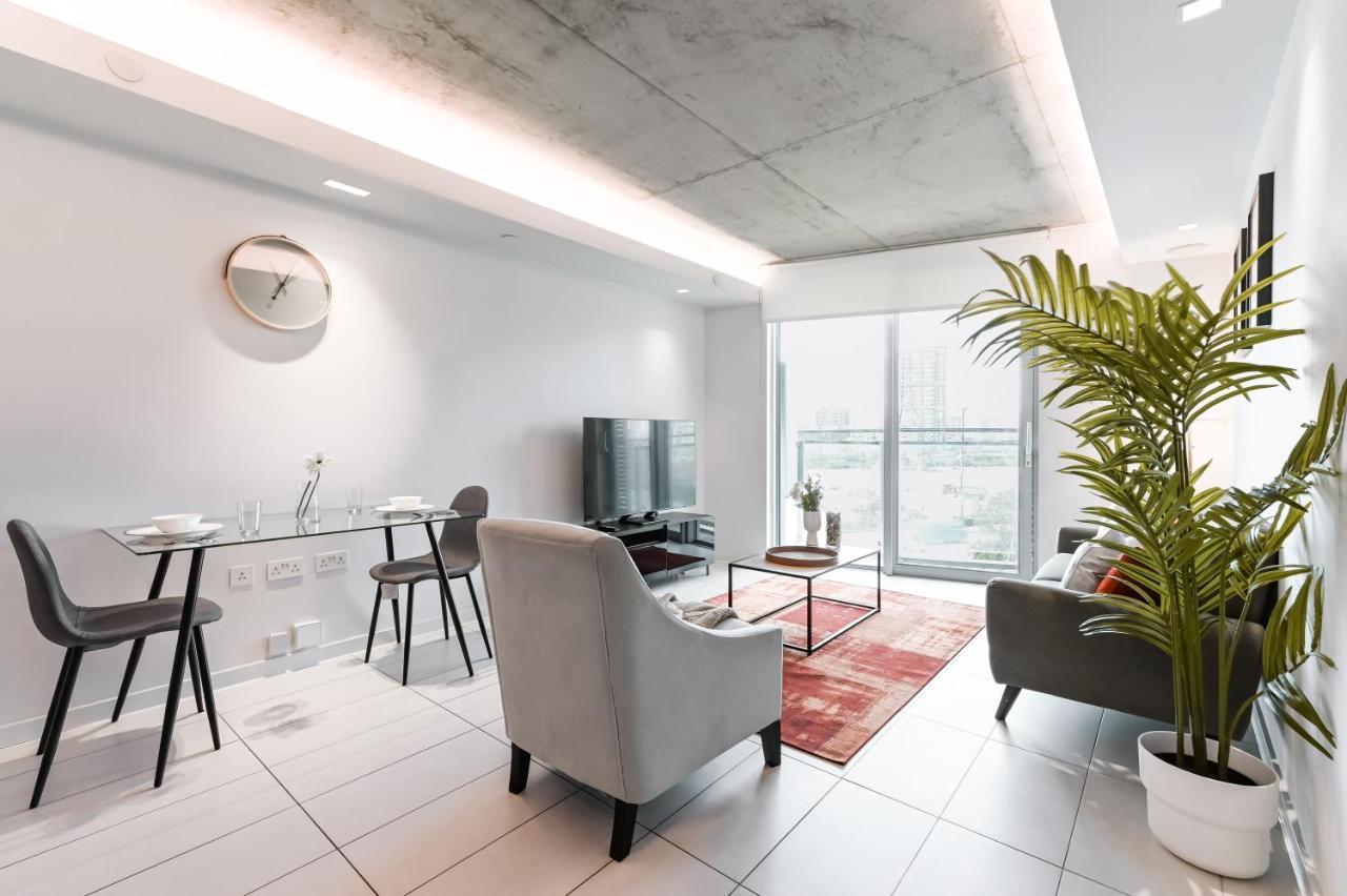 Khayat Homes - The Curve - One Bed ロンドン エクステリア 写真