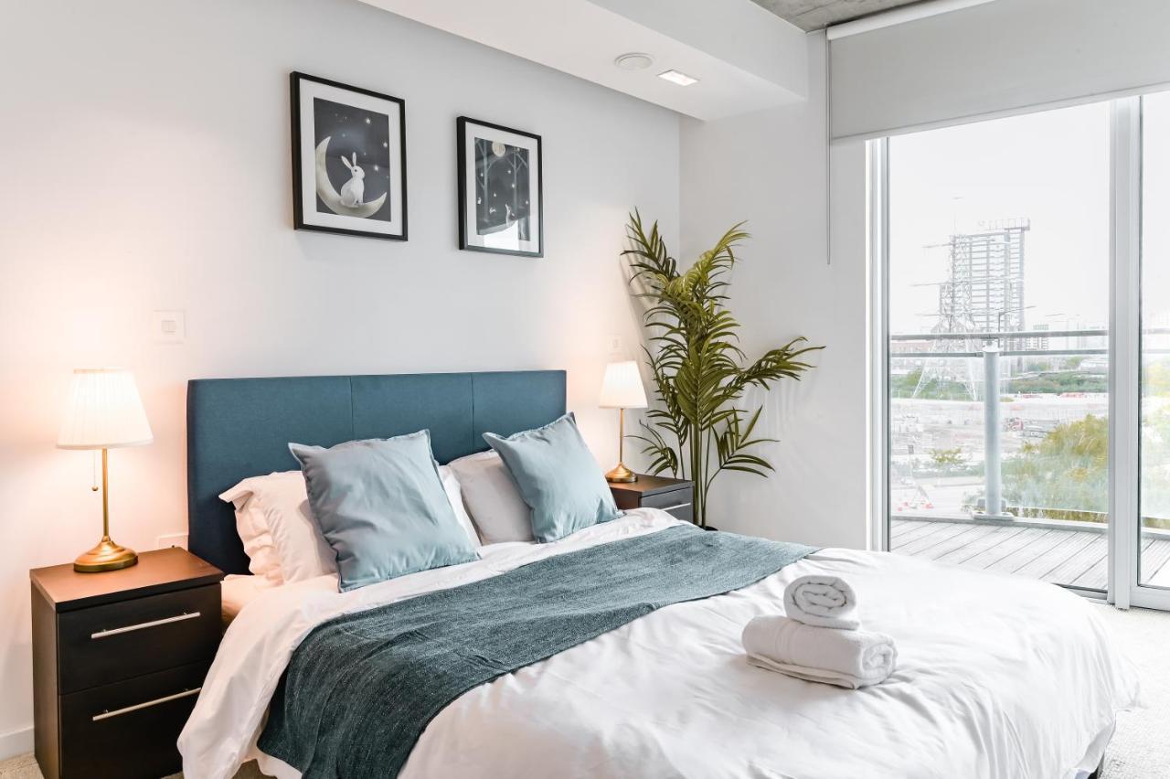Khayat Homes - The Curve - One Bed ロンドン エクステリア 写真